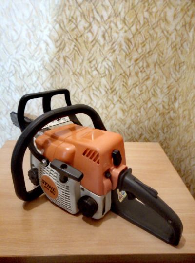 Лот: 19201607. Фото: 1. Бензопила Stihl MS180. Бензо-, мотоинструмент
