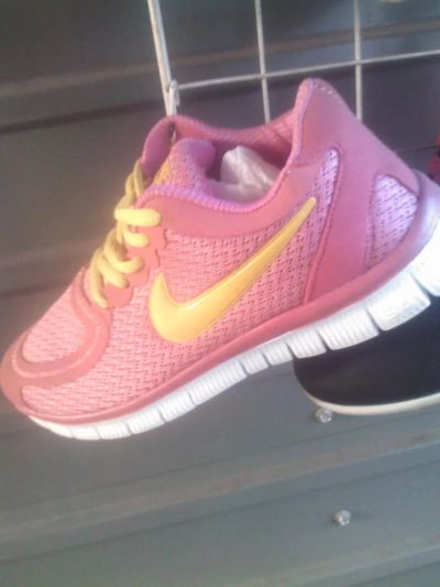 Лот: 6133154. Фото: 1. Женские Кроссовки Nike мягкие... Кеды, кроссовки, слипоны