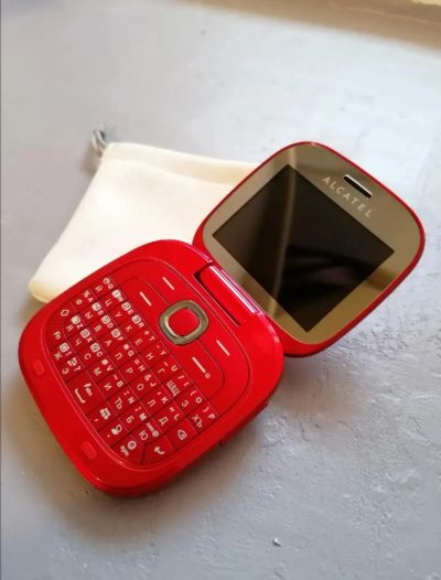 Лот: 19677847. Фото: 1. (неисправный) Alcatel One touch... Смартфоны
