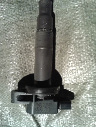 Лот: 3648711. Фото: 1. 1sz-fe Катушки DENSO. Двигатель и элементы двигателя