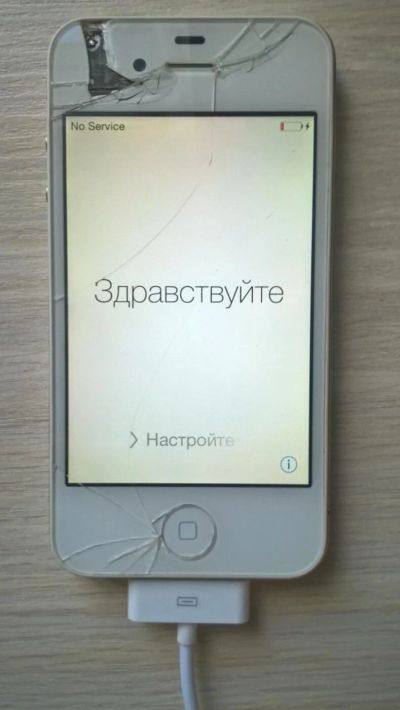 Лот: 10061186. Фото: 1. iPhone 4. Смартфоны