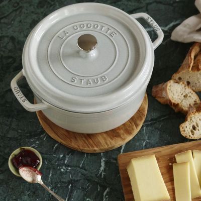 Лот: 24941769. Фото: 1. Кокот Staub La Cocotte 5,25л... Кастрюли