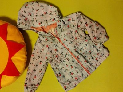 Лот: 7804826. Фото: 1. Курточка для девочки Zara. Верхняя одежда