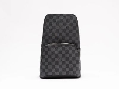 Лот: 24977316. Фото: 1. Наплечная сумка Louis Vuitton. Сумки