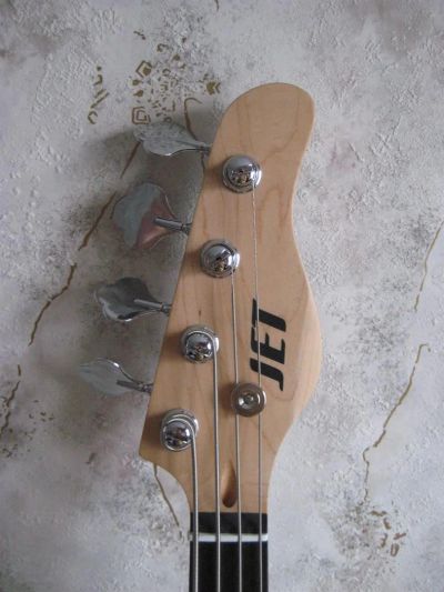 Лот: 3128266. Фото: 1. Бас-гитара JET UMB 481 Musicman... Гитары
