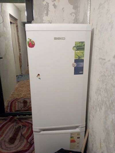 Лот: 18786716. Фото: 1. Холодильник BEKO. Холодильники, морозильные камеры