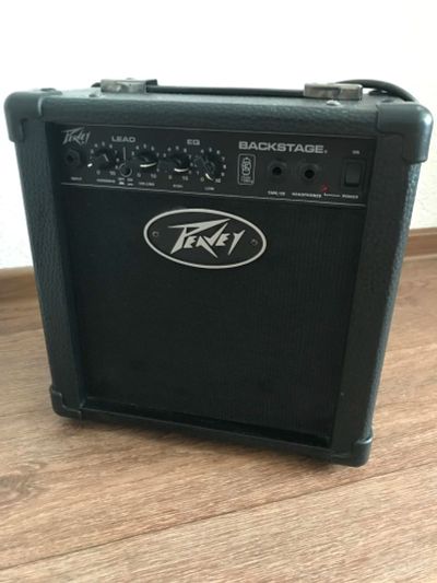 Лот: 11548985. Фото: 1. Комбоусилитель Peavey Backstage... Гитарные эффекты и комбоусилители