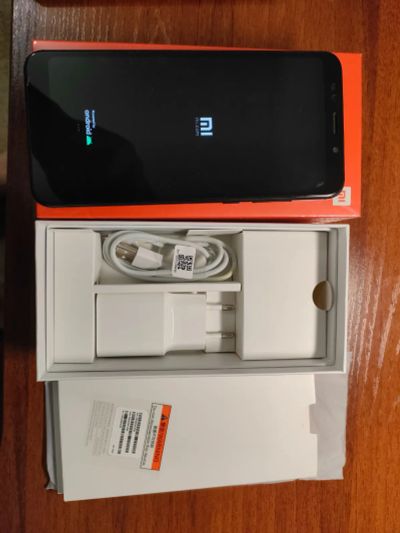 Лот: 19525825. Фото: 1. Xiaomi redmi 5 plus. Смартфоны