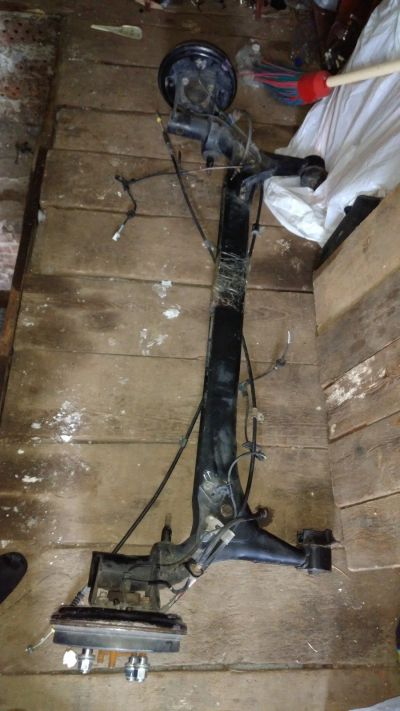 Лот: 13432462. Фото: 1. Задняя балка в сборе Toyota Prius... Ходовая, подвеска, рулевое управление