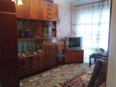 Лот: 14420873. Фото: 1. Продам 1-ком. квартиру в центре. Квартиры, студии