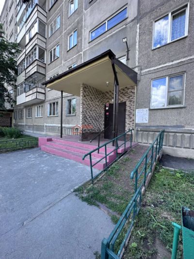 Лот: 22936796. Фото: 1. Однокомнатная квартира Новосибирская... Квартиры, студии