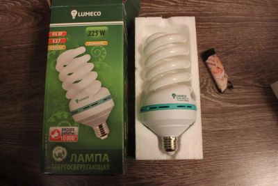 Лот: 3352176. Фото: 1. лампа энергосберегающая Lumeco... Другое освещение