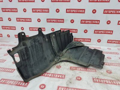Лот: 21044156. Фото: 1. Защита двигателя Mitsubishi Lancer... Двигатель и элементы двигателя