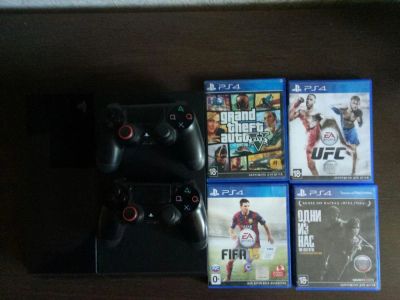 Лот: 10504501. Фото: 1. Playstation 4. Игровые приставки, консоли