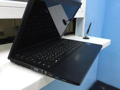 Лот: 10651569. Фото: 1. Ноутбук Lenovo. Ноутбуки