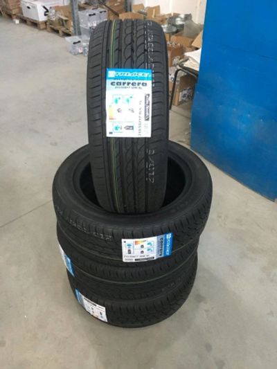 Лот: 16372299. Фото: 1. TRI-ACE 215/55R17 Carrera 98W... Шины