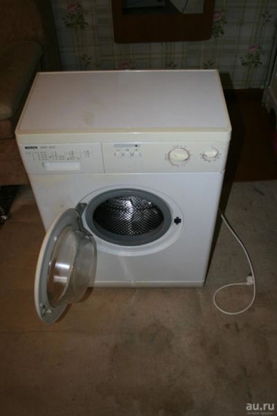 Лот: 10024372. Фото: 1. Машина стиральная Bosch 1600 б... Стиральные машины