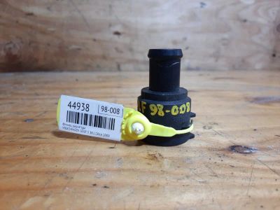 Лот: 18537017. Фото: 1. Фланец радиатора Volkswagen Golf... Двигатель и элементы двигателя