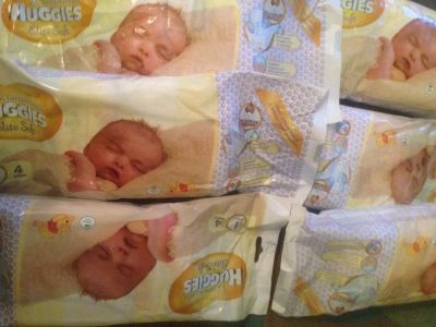 Лот: 7493266. Фото: 1. Подгузники HUggies #памперсы... Детская гигиена