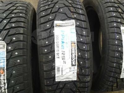 Лот: 19442843. Фото: 1. шины 205/55 R16 Hankook W429 Зимние. Шины