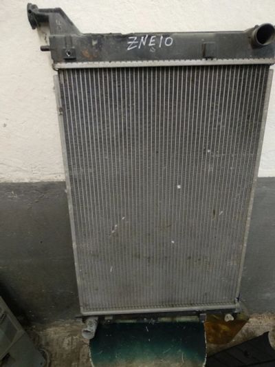 Лот: 15834116. Фото: 1. Радиатор toyota allion. Двигатель и элементы двигателя