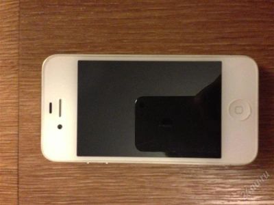 Лот: 2403841. Фото: 1. Iphone 4 белый 16 Gb, в хорошем... Смартфоны