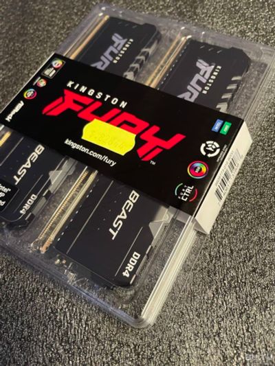 Лот: 18244731. Фото: 1. Память 16GB Kingston DDR4 3600MT... Оперативная память
