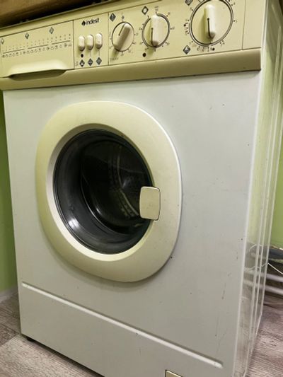Лот: 23692526. Фото: 1. Стиральная машина с сушкой Indesit... Стиральные машины