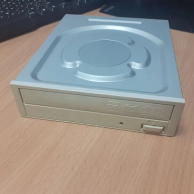 Лот: 14907047. Фото: 1. DVD+RW привод, исправен, белый... Приводы CD, DVD, BR, FDD