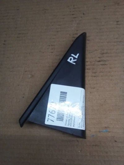 Лот: 21403781. Фото: 1. уголок двери Hyundai Elantra HD. Кузов
