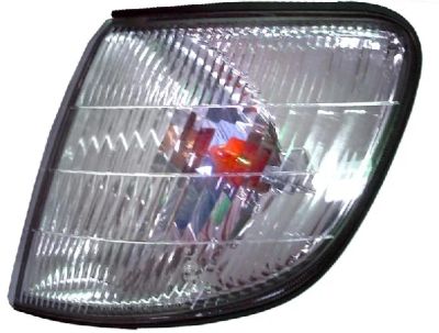 Лот: 3715043. Фото: 1. Габарит левый subaru forester... Оптика и освещение