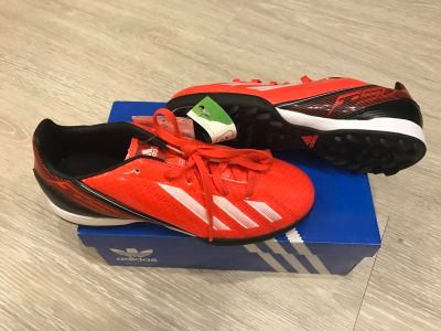 Лот: 9079962. Фото: 1. Бутсы новые adidas. Кеды, кроссовки