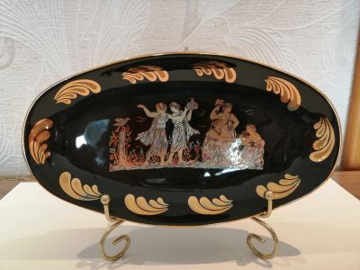 Лот: 17126444. Фото: 1. Тарелка сувенирная Royal porcelain. Сувенирные наборы