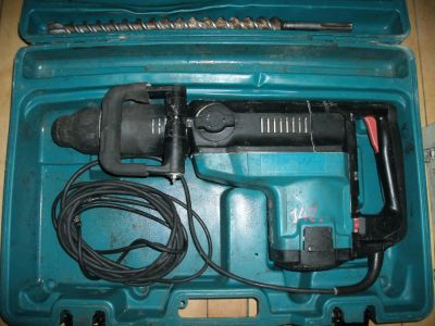 Лот: 6582115. Фото: 1. Перфоратор Makita HR5001C. Электроинструмент