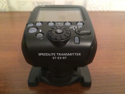 Лот: 6661861. Фото: 1. Canon Speedlite Transmitter ST-E3-RT. Вспышки, осветители, рассеиватели