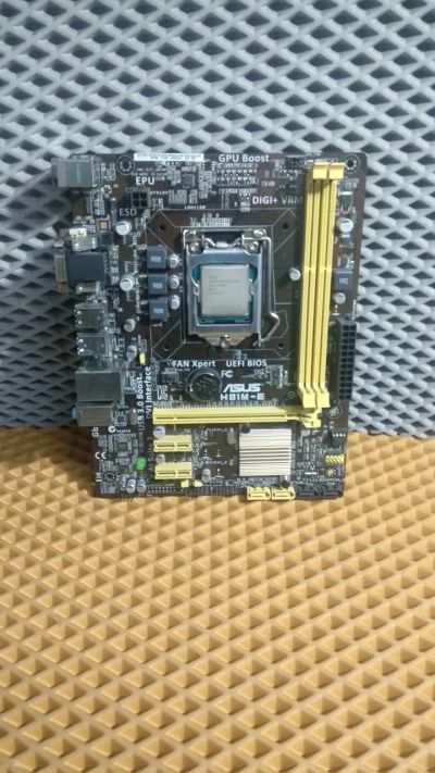 Лот: 20539920. Фото: 1. Материнская плата 1150 сокет Asus... Материнские платы