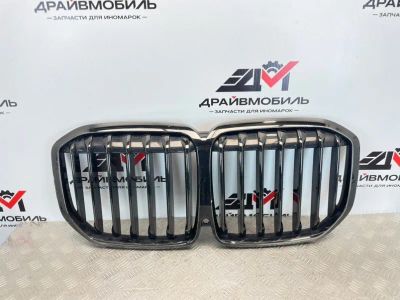 Лот: 25661246. Фото: 1. решетка радиатора BMW X7 G07. Кузов