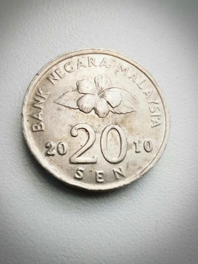 Лот: 11017825. Фото: 1. Малайзия 20 сен sen 2010. Азия