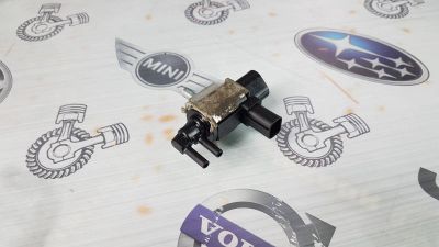 Лот: 23585816. Фото: 1. Вакуумный клапан Mazda Axela LF-VE... Другое (автозапчасти)