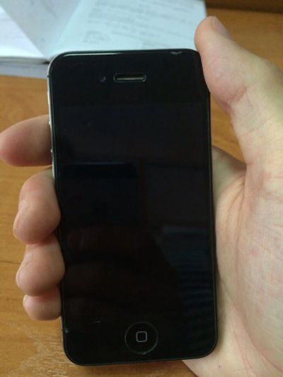 Лот: 8295986. Фото: 1. iPhone 4s 8gb + power bank. Смартфоны