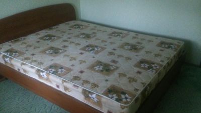 Лот: 7659466. Фото: 1. продам двуспальную кровать. Диваны