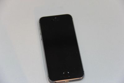 Лот: 4996208. Фото: 1. iPhone 5S 16Gb LTE РСТ. Смартфоны