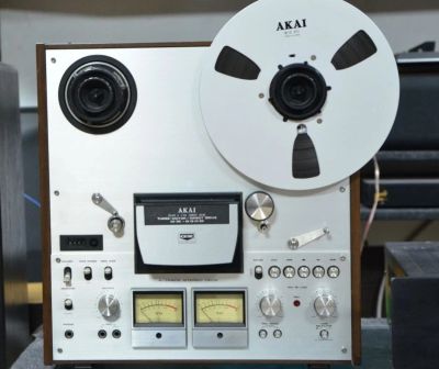 Лот: 11249983. Фото: 1. Катушечный магнитофон Akai GX... Кассетные деки, магнитофоны