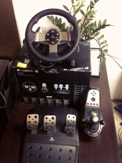 Лот: 4423000. Фото: 1. Logitech G27 Racing Wheel - проводной... Аксессуары для игровых приставок, консолей, геймпады