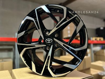 Лот: 19364831. Фото: 1. Литые диски R17 Toyota Camry/Тойота... Диски