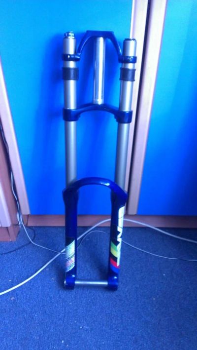 Лот: 3995282. Фото: 1. Продам или обменяю rockshox boxxer... Запчасти