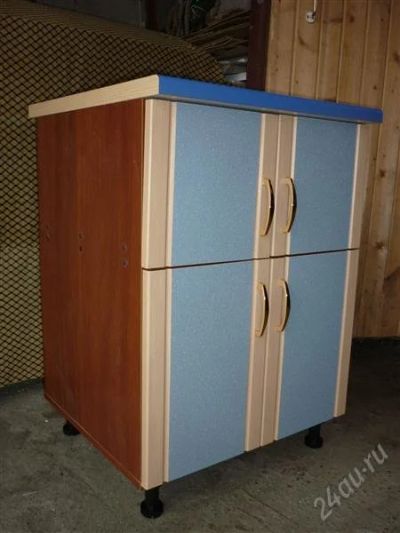 Лот: 990774. Фото: 1. Кухонный стол. Другое (кухонная мебель)