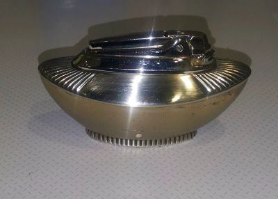 Лот: 25408785. Фото: 1. Ronson настольная зажигалка. Зажигалки, спички, пепельницы