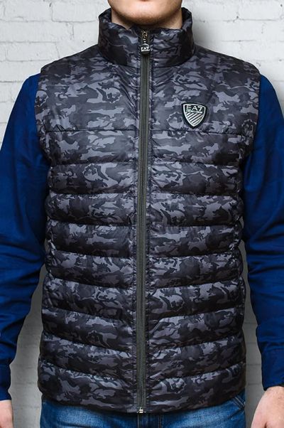 Лот: 12685736. Фото: 1. Жилет Emporio Armani (6220) Размер... Свитеры, толстовки, худи