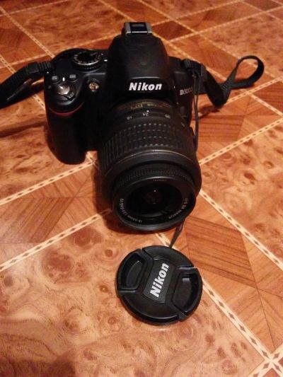 Лот: 3614294. Фото: 1. Продам Nikon D3000. Цифровые зеркальные